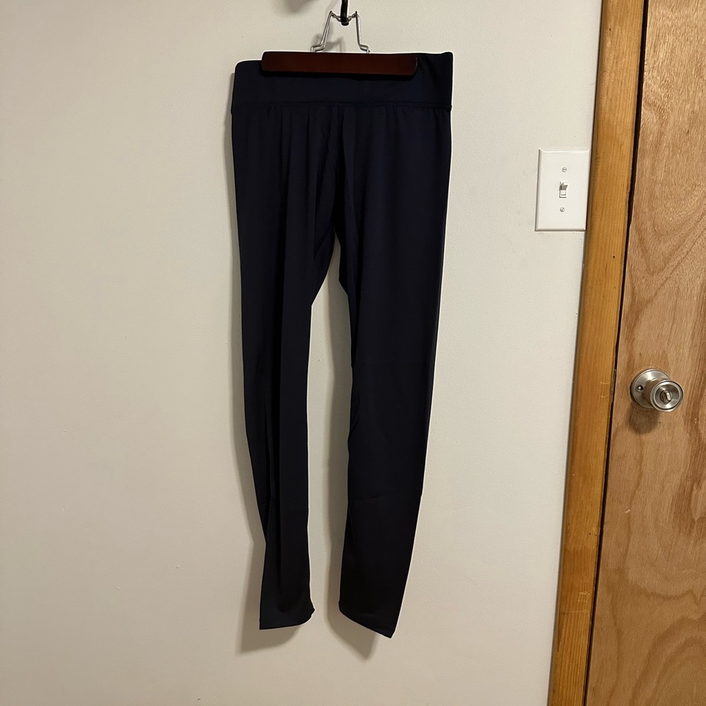 Born Primitive All Day leggings, size medium, Navy